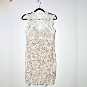Betsy & Adam Crochet Lace Elegant Ivory‎ Nude Spring Bridal Dress Womens 8